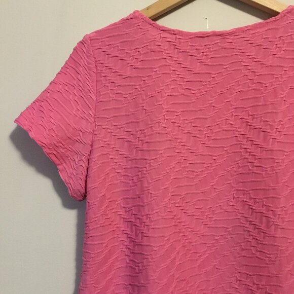 90s Bubblegum Pink Fabric Weave Short Tee - Picture 9 of 16